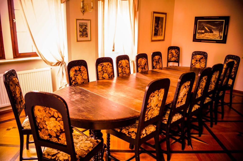 Schlosshotel Hoefingen Leonberg Bagian luar foto