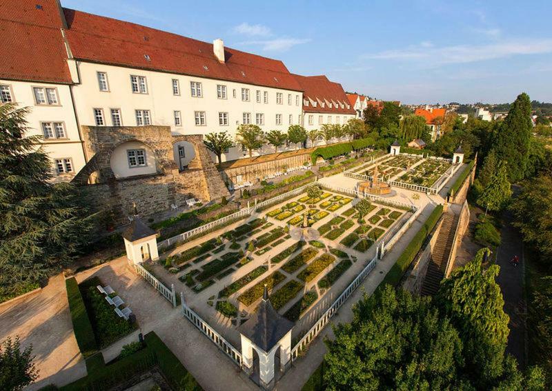 Schlosshotel Hoefingen Leonberg Bagian luar foto